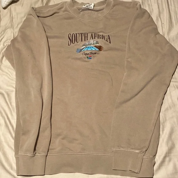 Deep End South Africa Embroidered Vintage Crew Neck Sweatshirt, Men’s  Small